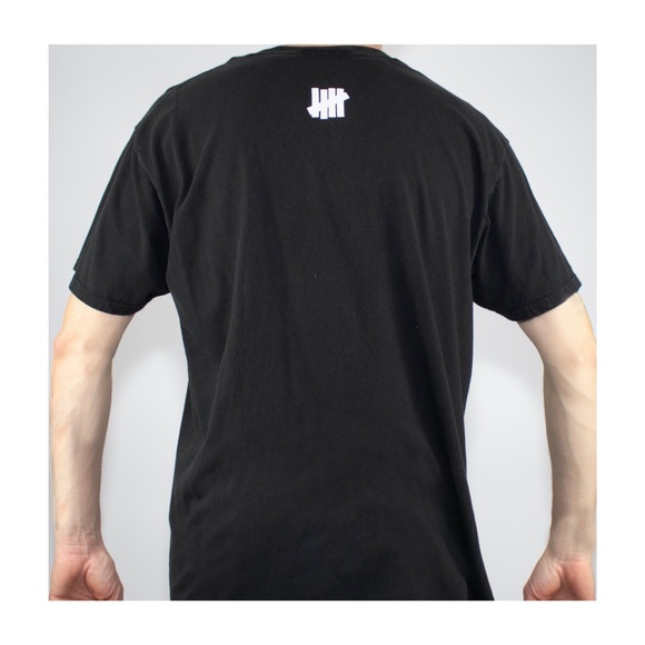 Undefeated T-Shirt In Black - Picture 3 of 4